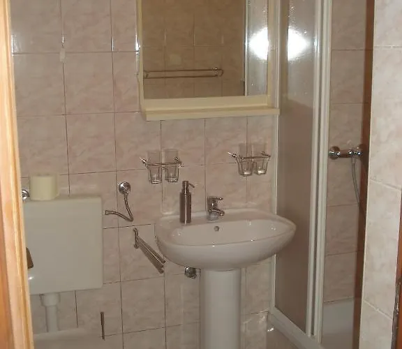 Gostinjska kuća Karevic